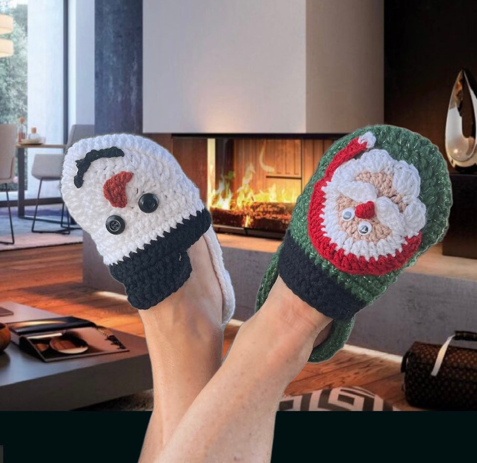 Frosti & Santa Slippers - Crochet Pattern - English US Terms