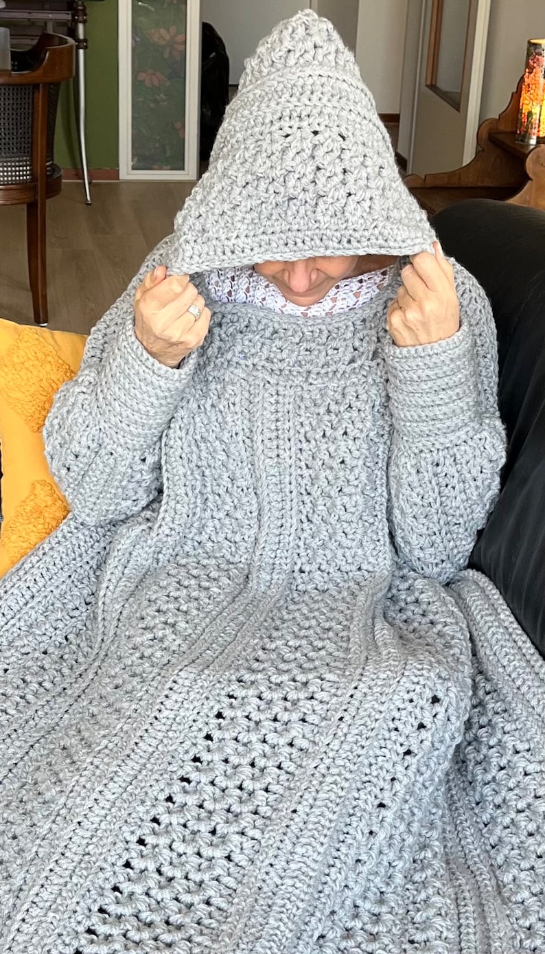 Snuggly Sofa Sweater - Crochet pattern English USA