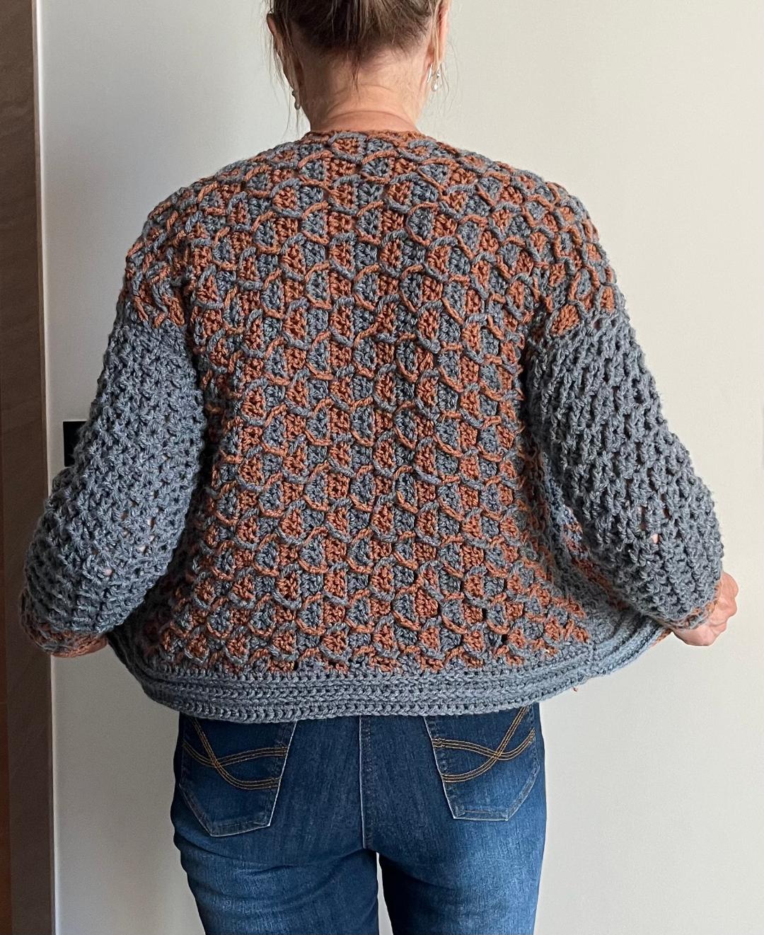 Buzzy Bee Cardi - Crochet PATTERN - English US Terms - Digital pdf