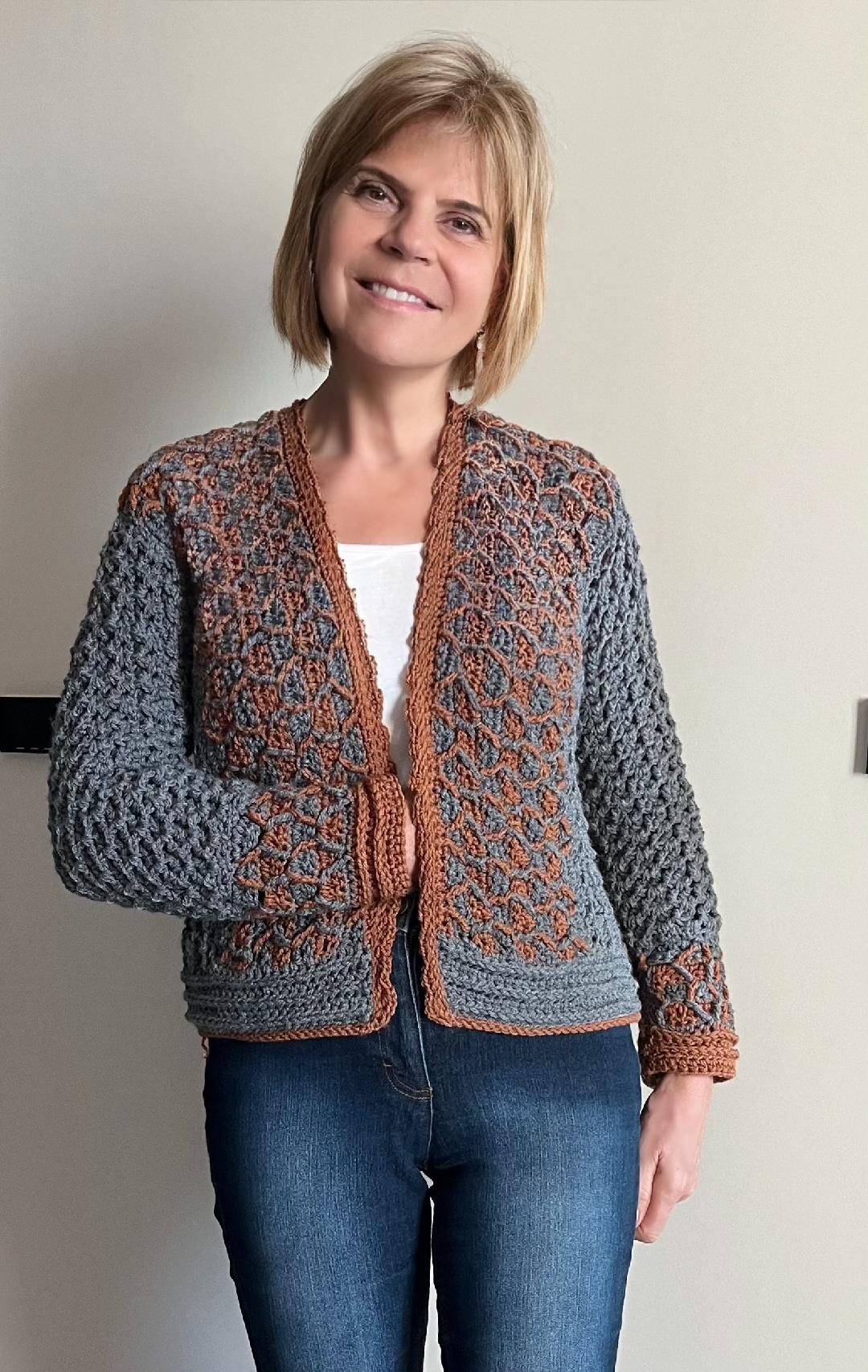 Buzzy Bee Cardi - Crochet PATTERN - English US Terms - Digital pdf
