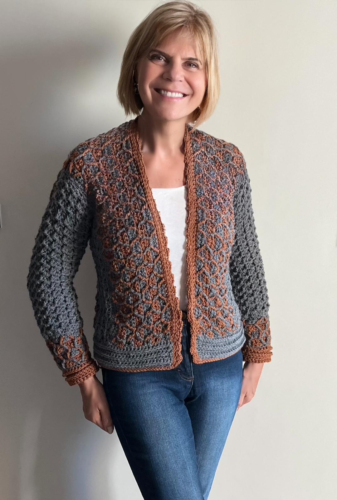 Buzzy Bee Cardi - Crochet PATTERN - English US Terms - Digital pdf