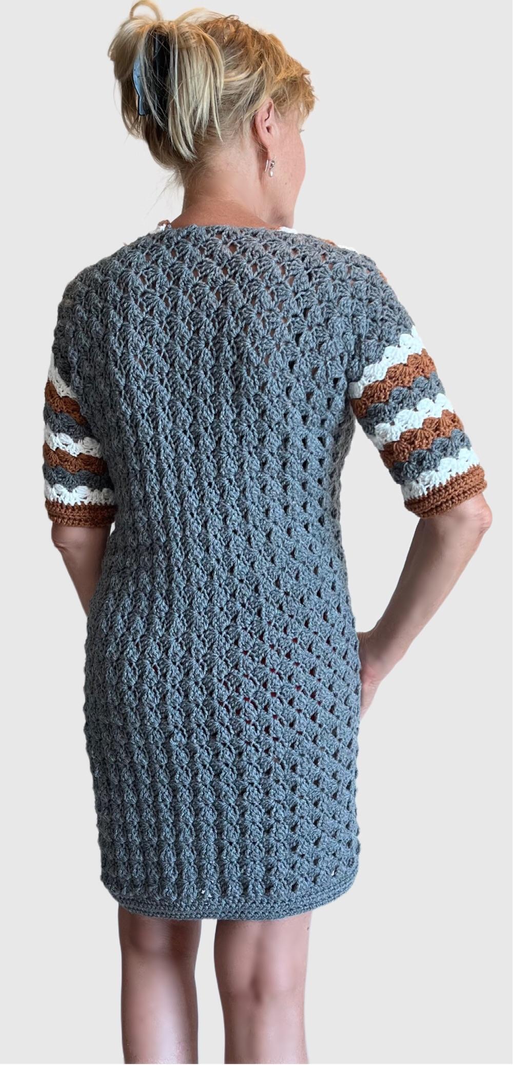 Voguey Vibes Sweater Dress - Crochet Pattern - English US Terms
