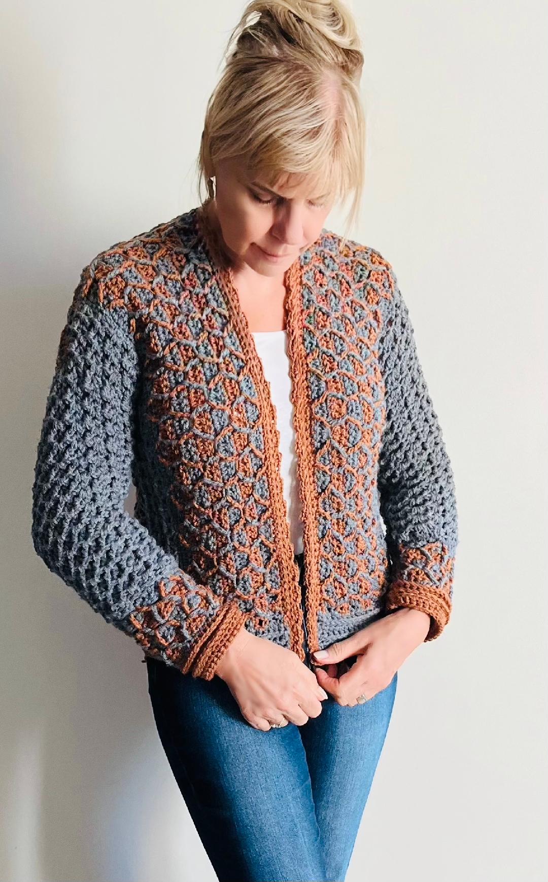 Buzzy Bee Cardi - Crochet PATTERN - English US Terms - Digital pdf