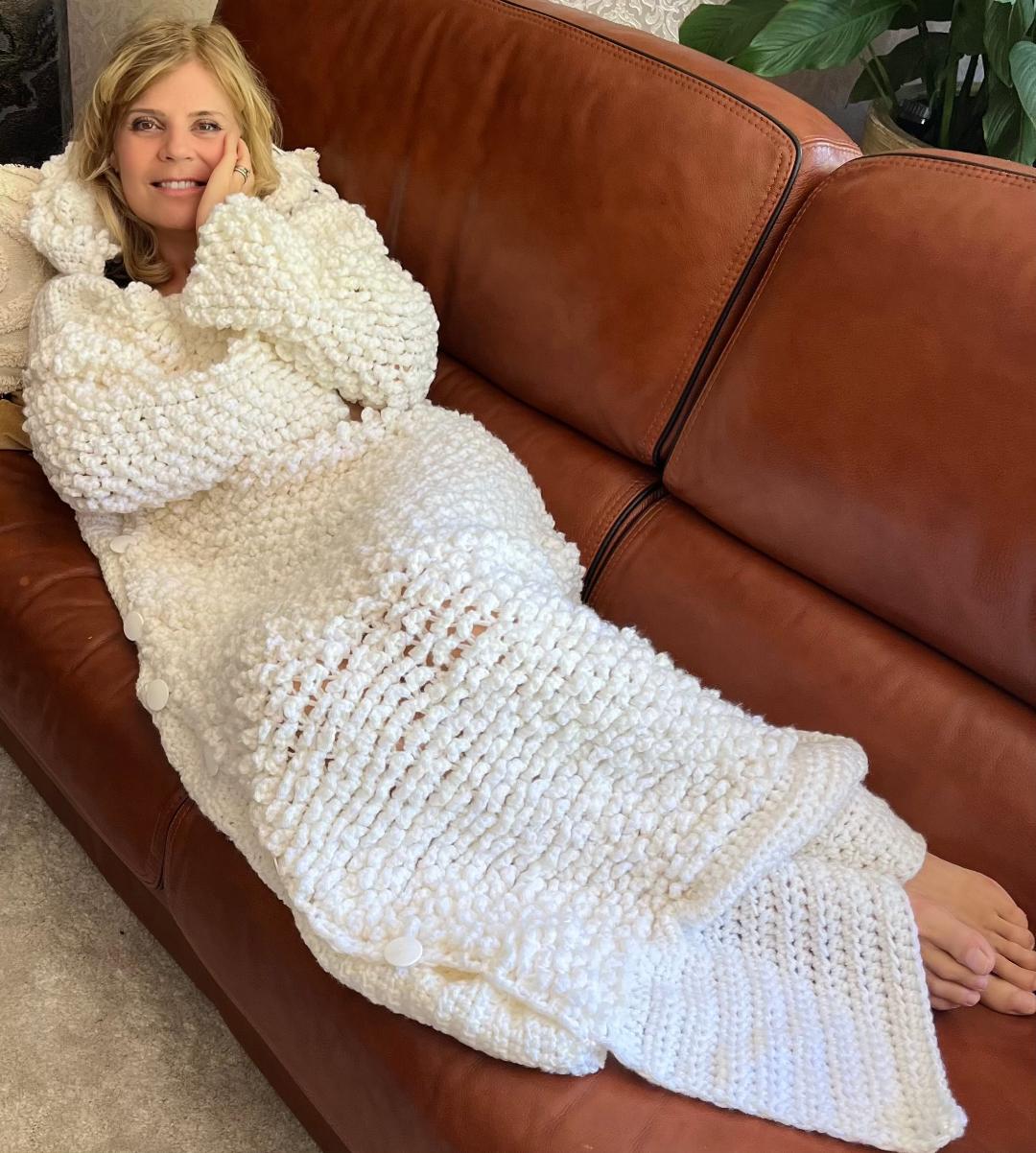 Snuggly Sheep Couch Cardigan - Crochet PATTERN - English US Terms - digital pdf